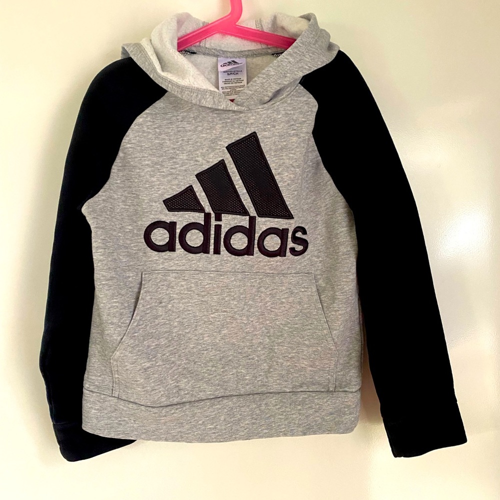 ADIDAS HOODIE SIZE S/P/CH